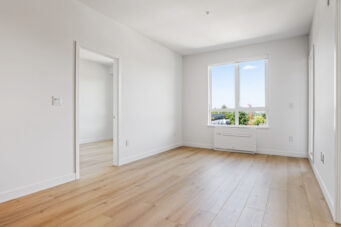 #603 – 2450 Garden Drive